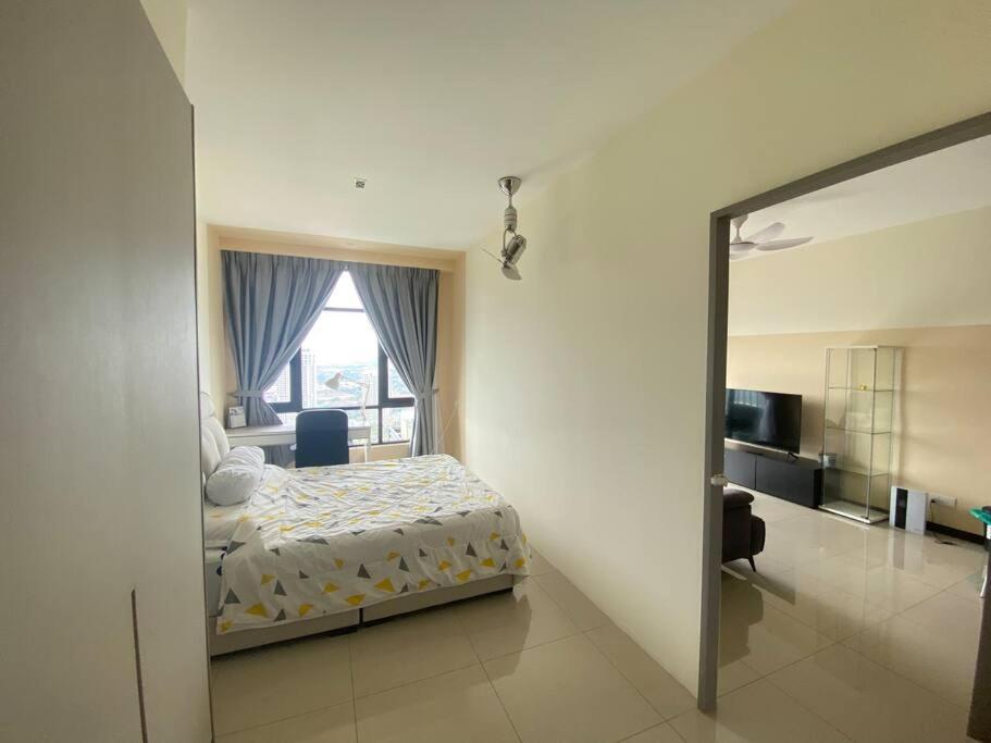 Vesta Homes Molek Regency With View,