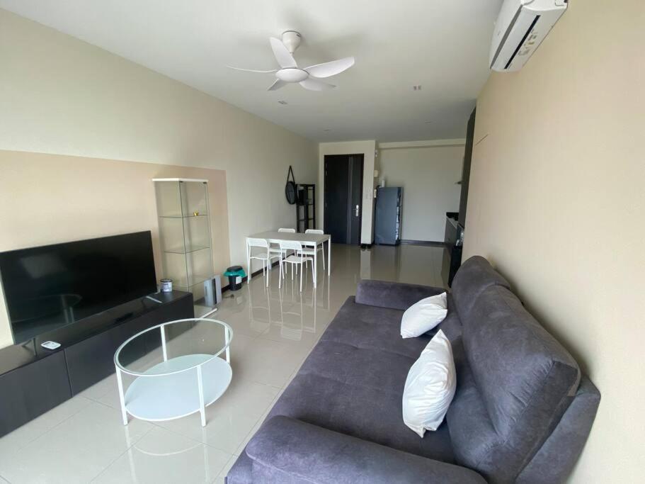 Vesta Homes Molek Regency With View, Johor Bahru